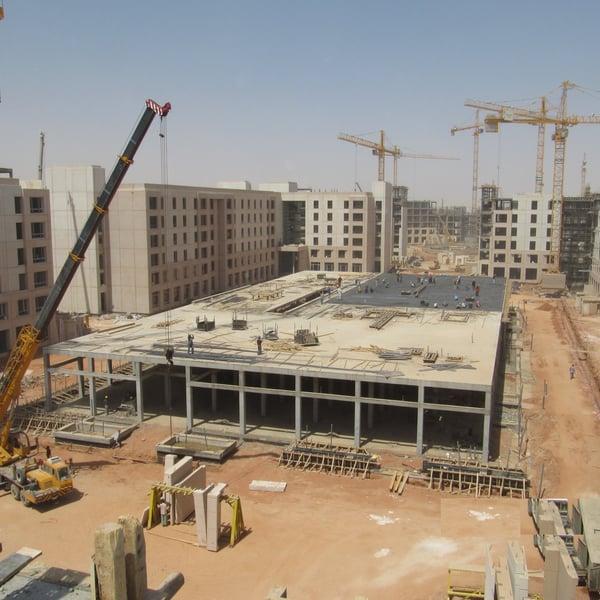 البناء والتشييد من أعمال الحمري للمقاولات في الرياض