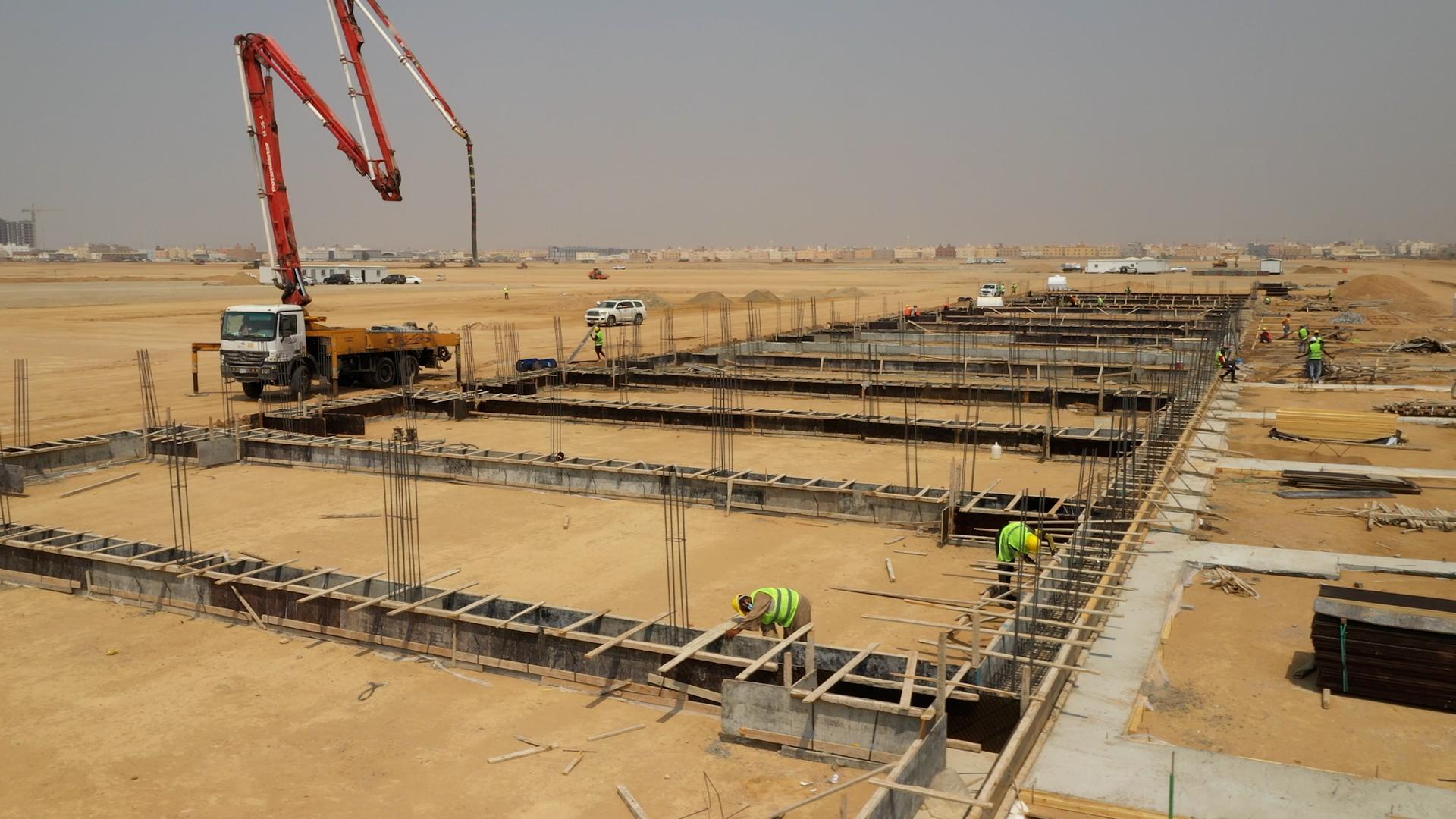 الحفر والأساسات - صورة مشروع 2 في جدة